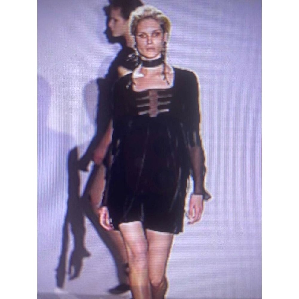 F/W 2001/02 Iconic Tom Ford for Gucci Vintage black velvet baby doll dress - Picture 7 of 8